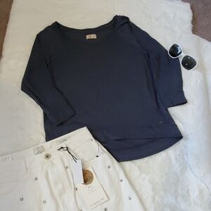 HOLLISTER 3/4 NAVY SLEEVE TEE